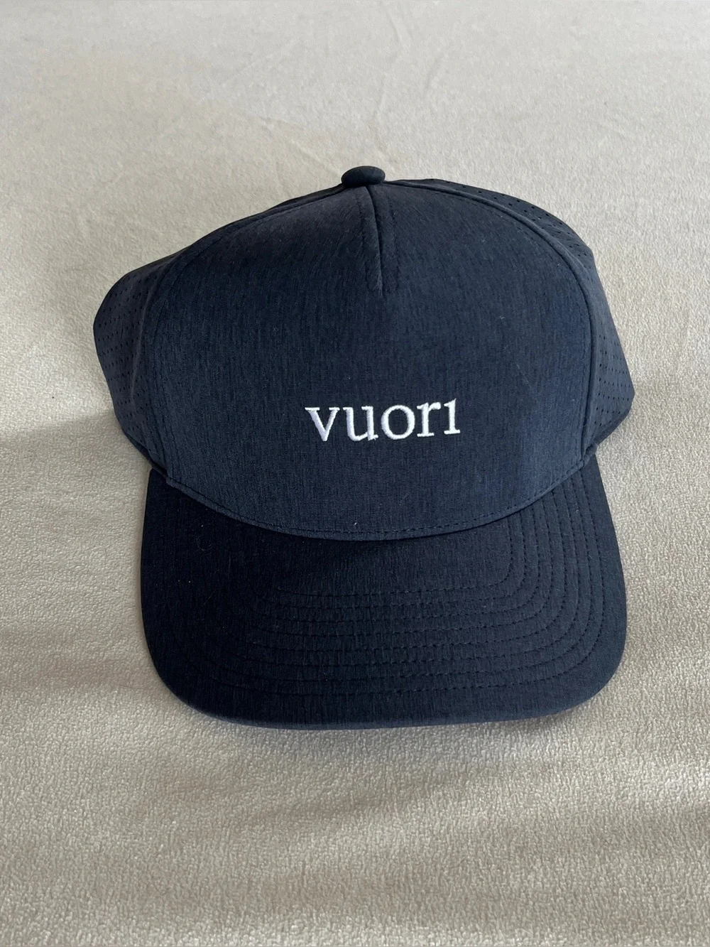 VUORI V1 Water Tech Hat Navy Unisex NWT
